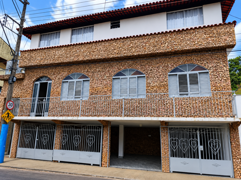 Imagem do imóvel Casa, Residencial, Centro, 13 dormitório(s), 4 vaga(s) de garagem