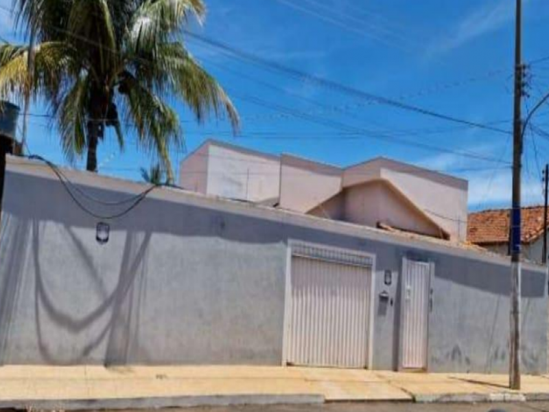 Casa, Residencial, Quadra N, 4 dormitório(s), 1 vaga(s) de garagem